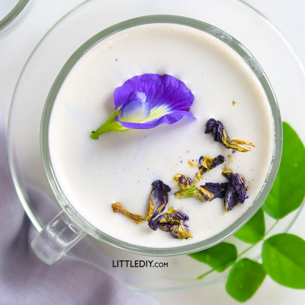 CAFFEINE-FREE BUTTERFLY PEA LATTE