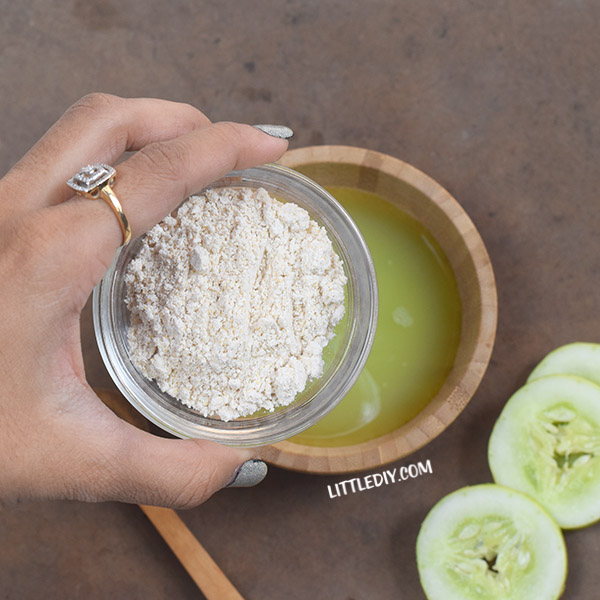 CUCUMBER OATS FACE MASK FOR SENSITIVE AND ACNE-PRONE SKIN