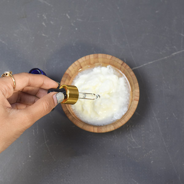 ANTI-DANDRUFF HAIR MASK