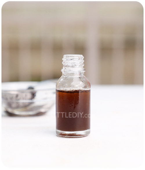 DIY Coffee oil for glowing skin and shiny hair