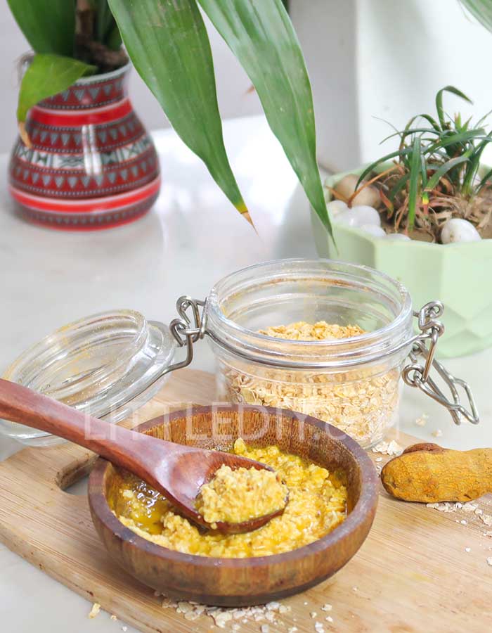 TURMERIC FACE AND BODY SCRUB