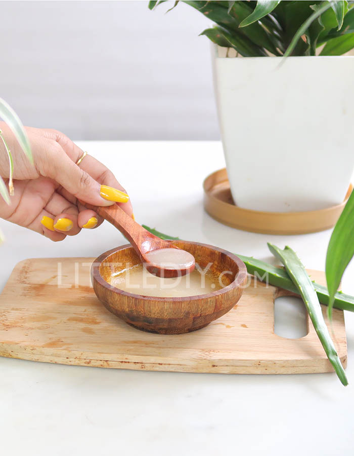 NOURISHING OVERNIGHT ALOE FACE MASK