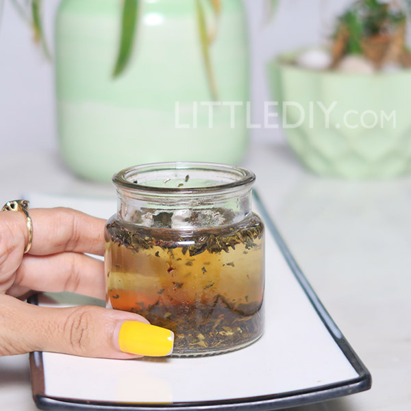 GREEN TEA HAIR OIL FOR LONGER AND STRONGER HAIR