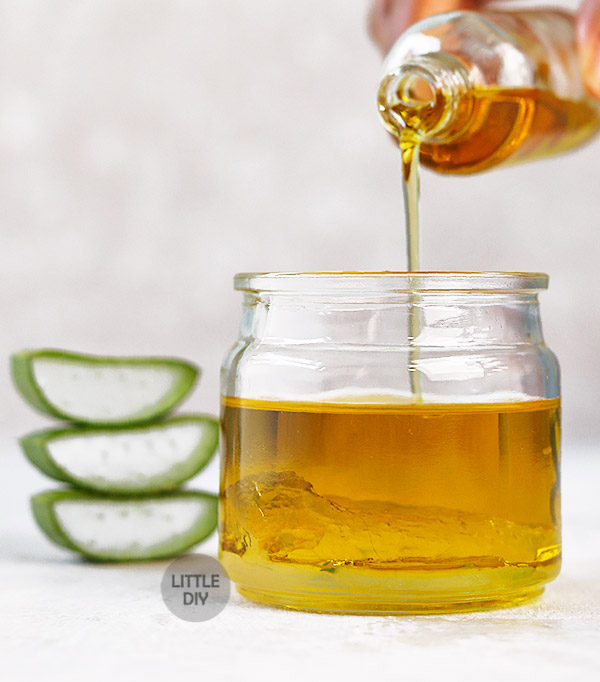 HOW TO MAKE ALOE VERA OIL