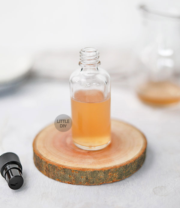 CLEAR ACNE BEAUTY WATER