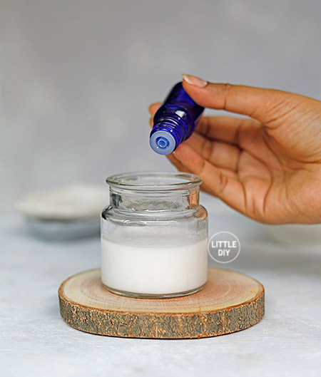 OVERNIGHT COCONUT MILK HAIR THICKENING MASK